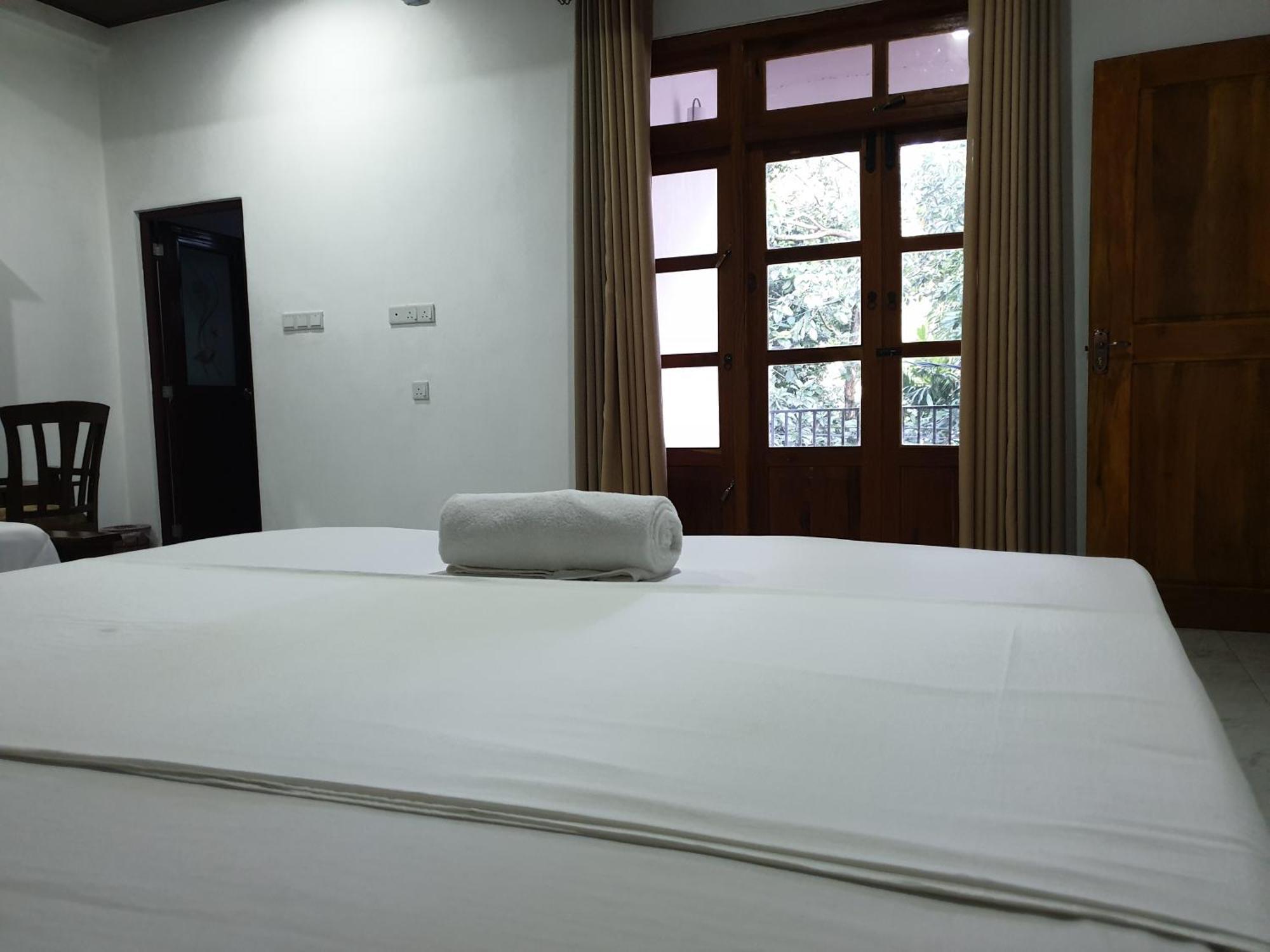 Enara Luxury Stay Katugastota Екстер'єр фото