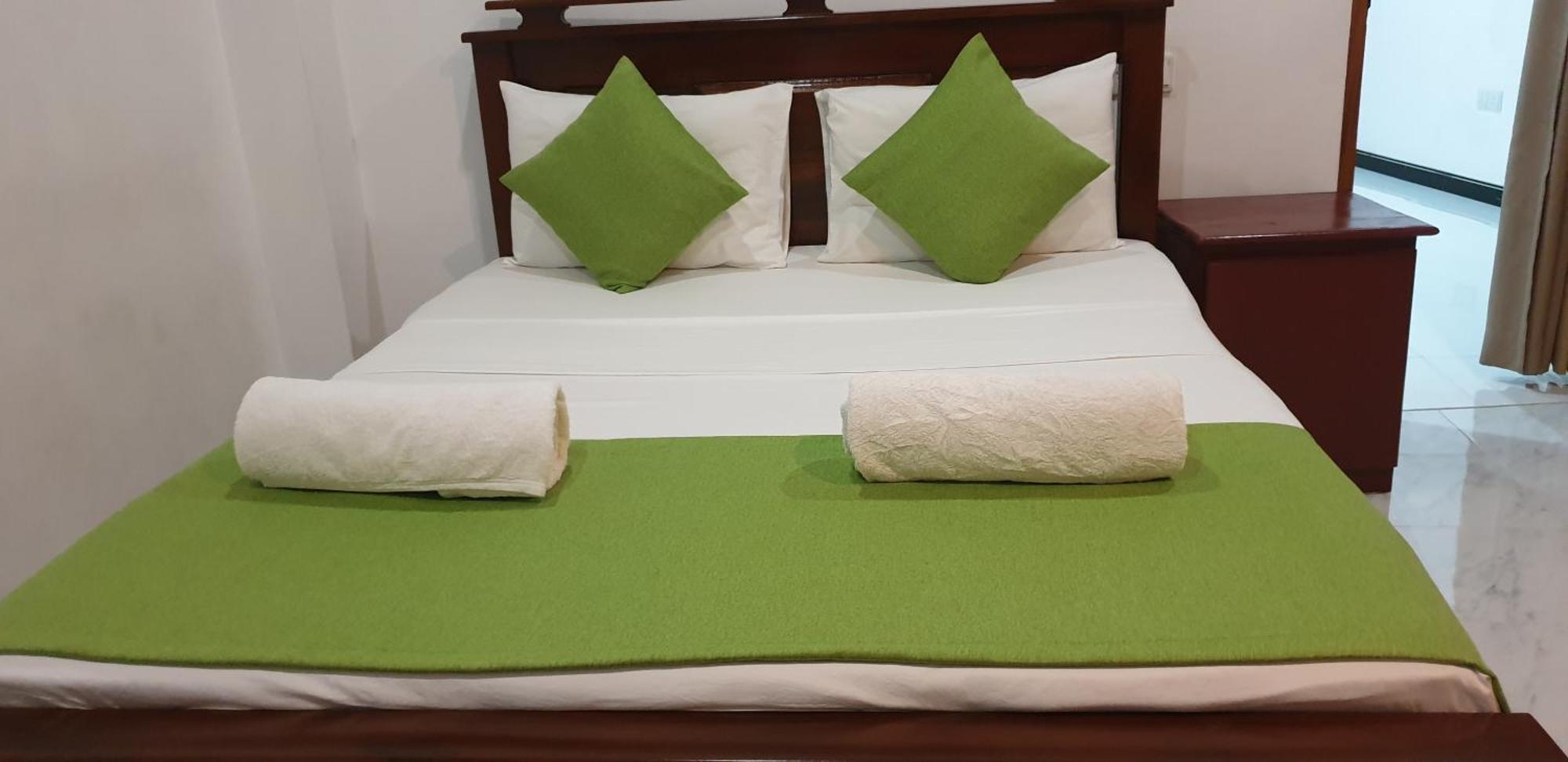 Enara Luxury Stay Katugastota Екстер'єр фото